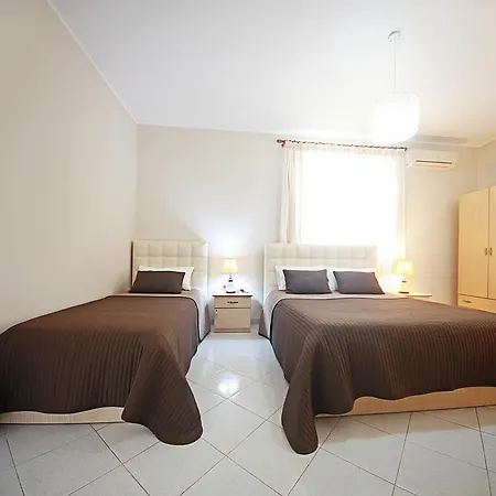 Hotel Nika 3*