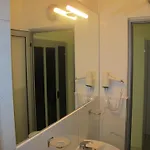 Nika Hotell 3*
