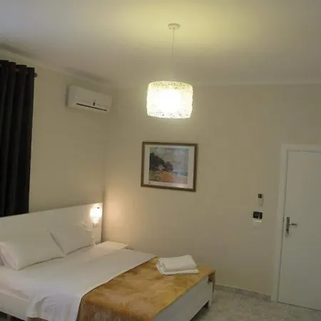 Nika Hotel