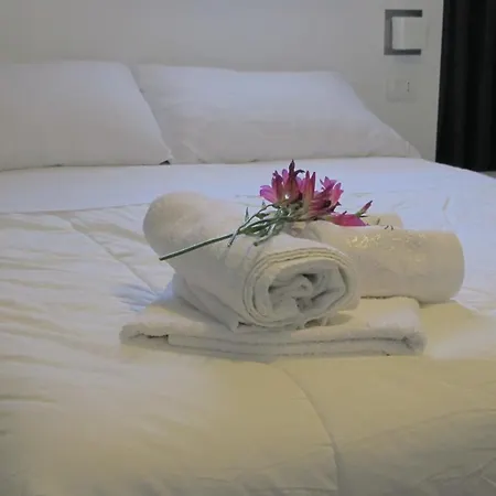 Nika Hotel 3*